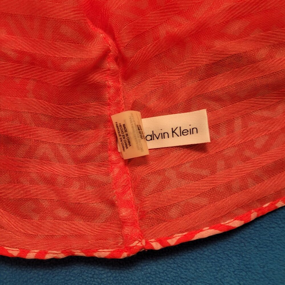 Scarf - Picture 3 of 4
